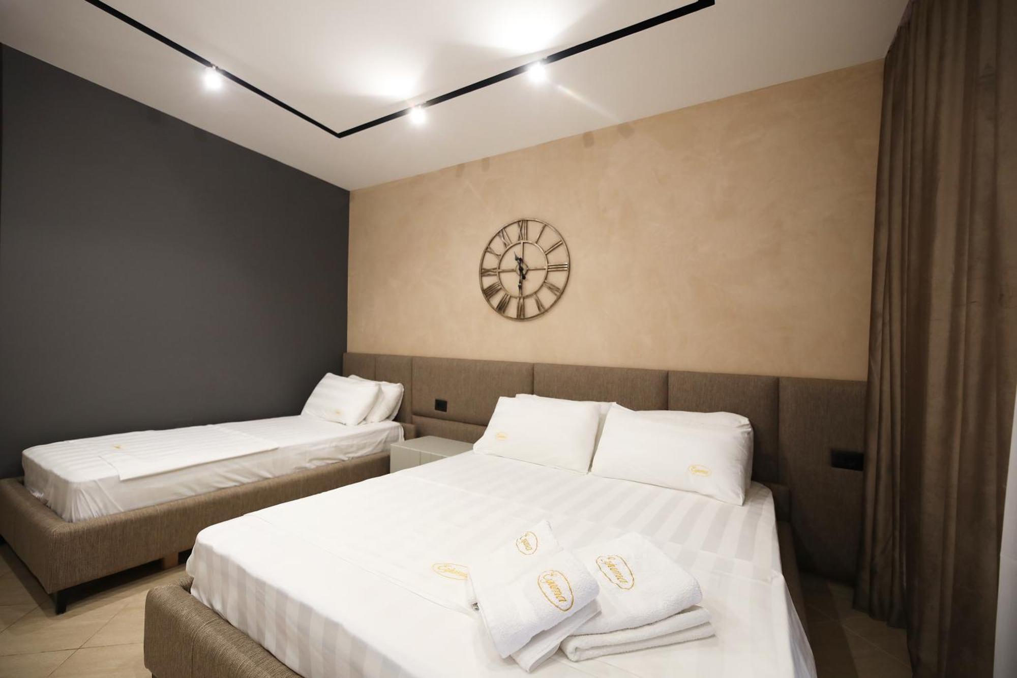 Hotel Erjuma Vlore Exterior photo